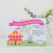 Invitation rose et jaune de fête d'anniversaire de (Debout devant)