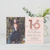 Invitation Rose feuille d'or confetti photo blush Sweet 16 (Debout devant)