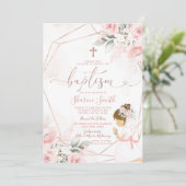 Invitation Rose Floral mignonne fille priant baptême baptême (Debout devant)