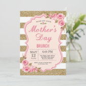 Invitation rose florale de brunch de jour de mères (Debout devant)