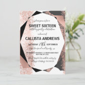 Invitation Rose moderne Or noir blanc Géométrique Sweet 16 (Debout devant)