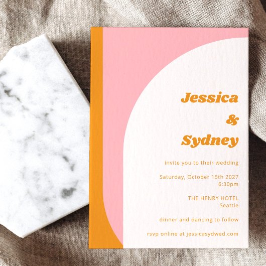 Invitation Rose Orange Rétro Moderne Mariage Arqué Gras