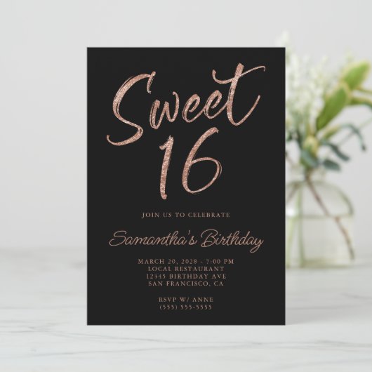 Invitation Rose Parties scintillant or Brush Script Sweet 16  (Debout devant)