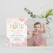 Invitation Rose Quatre jamais doux Donut 4e anniversaire Phot (Debout devant)