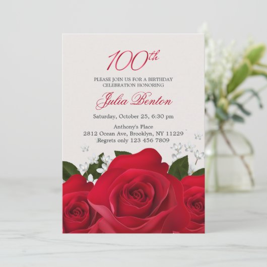 Invitation Rose rouge, fleurs blanches 100e anniversaire (Debout devant)