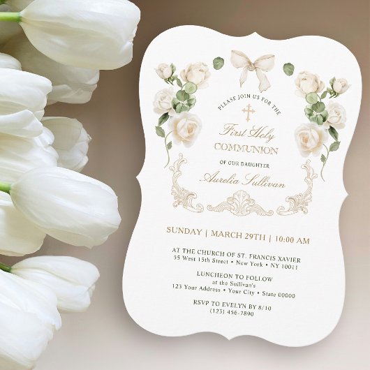 Invitation Roses d'ivoire délicates encadrent la Première Com