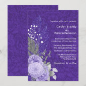 Invitation Roses lavande sur mariage damassé violet (Devant / Derrière)