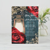 Invitation Roses rouges à lanterne rouge rustique et Mariage  (Debout devant)