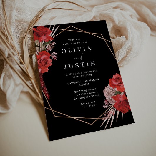 Invitation Roses rouges luxuriantes Mariage romantique