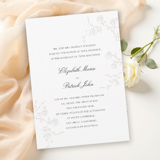 Invitation Roses sauvages blanches délicates mariage moderne