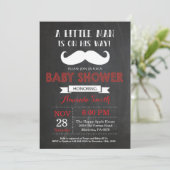 Invitation Rouge et gris d'invitation de baby shower de (Debout devant)