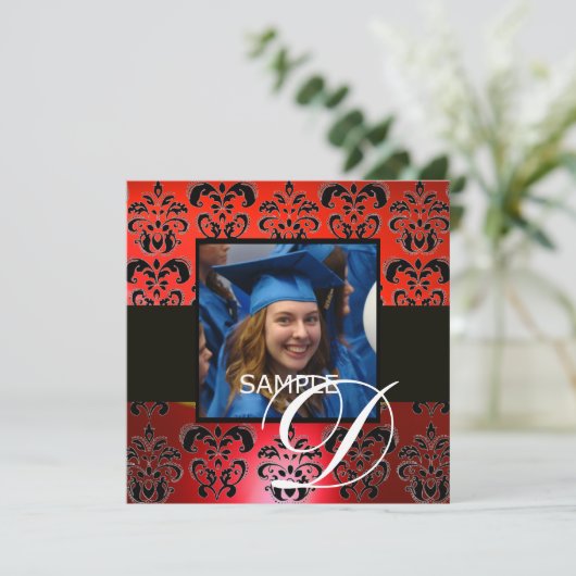 Invitation ROUGE NOIR GRADUATION DAMAS MONOGRAMME blanc (Debout devant)