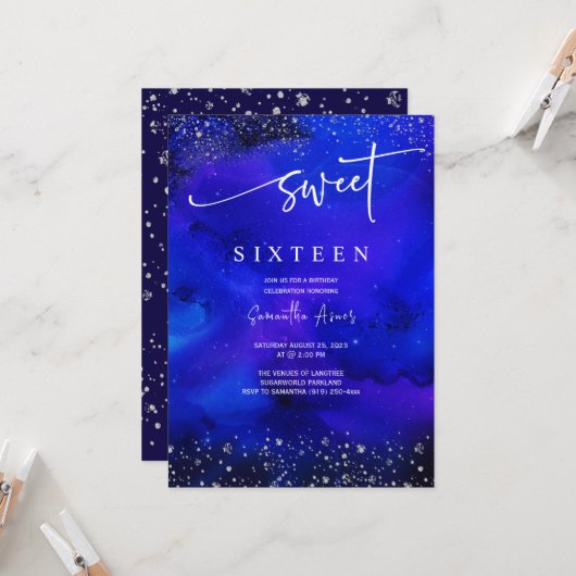 Invitation Royal Blue And Silver Sweet 16 Décorations (Devant/Arrière en situation)