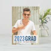 Invitation Royal Blues Photo Graduation Party (Debout devant)