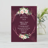 Invitation Royal Bourgogne Blush Flowers Vow Renouvellement (Debout devant)