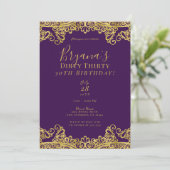 Invitation Royal Purple & Gold Lace Dirty 30 30e anniversaire (Debout devant)