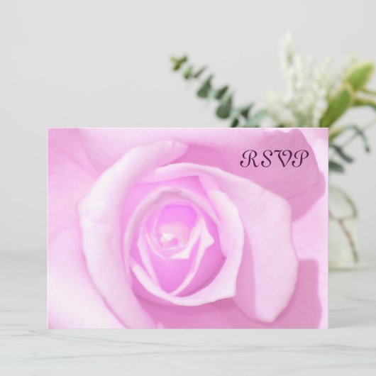 Invitation RSVP,Invitation_ (Debout devant)