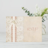 Invitation RSVP Mariage Rustique Vintage Rose et Dentelle (Debout devant)