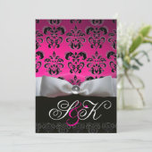 INVITATION RUBAN BLANC FUCHSIA NOIR  DAMASSÉ MONOGRAMME (Debout devant)