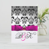INVITATION RUBAN FUCHSIA BLANC NOIR DAMAS MONOGRAMME (Debout devant)