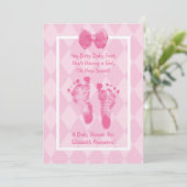 Invitation Ruban mignon de rose de baby shower d'empreintes (Debout devant)