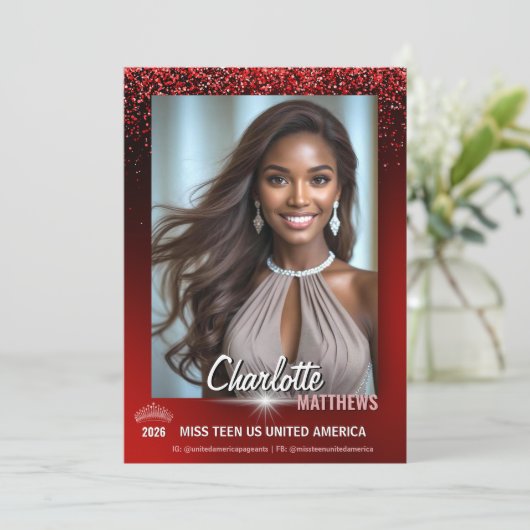 Invitation Ruby Glimmer Pageant Promo Card | QR Code (Debout devant)