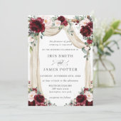 Invitation Russe Bourgogne Blush Floral Arch Mariage (Debout devant)