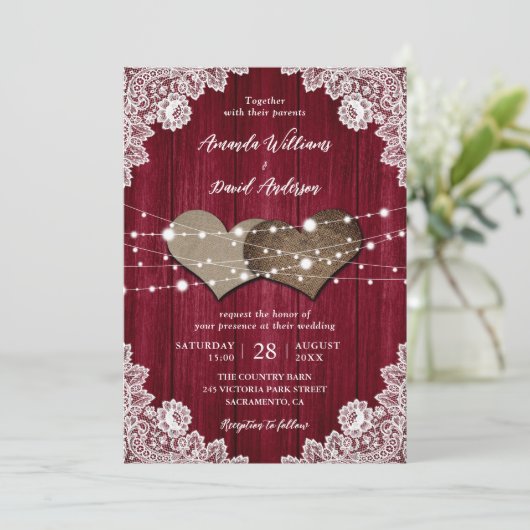 Invitation Russe Bourgogne Mariage de dentelle Burlap (Debout devant)