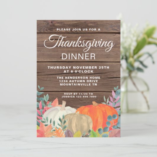 Invitation Russe Citrouille Grange Wood Thanksgiving Dîner (Debout devant)