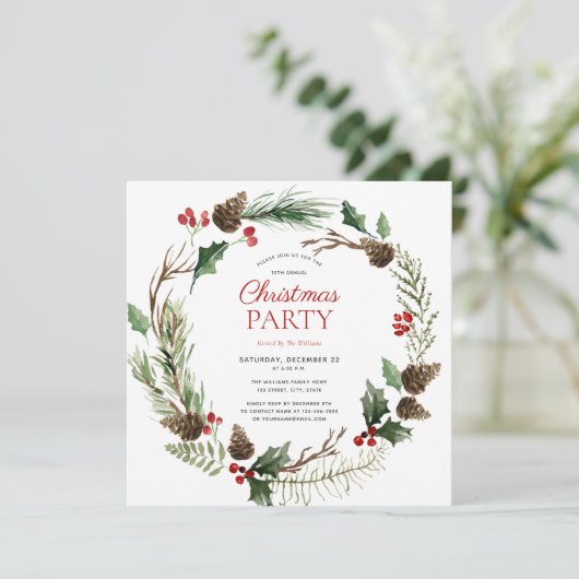 Invitation Russe Forest Berry Pinecone Wreath Fête (Debout devant)