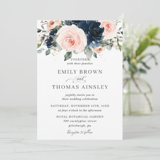 Invitation Rustic Blush Navy Blue Floral Greenery Mariage (Debout devant)
