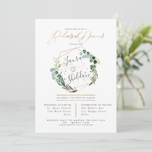 Invitation Rustic Eucalyptus Wreath Rehearsal Dinner (Debout devant)