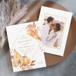 Invitation Rustic Fall Gold Floral Citrouille Photo Mariage<br><div class="desc">Ce faire-part de mariage est composé de fleurs rustiques aquarelles et de citrouilles en orange brûlé, or, terre cuite, bordeaux, broussailleux avec herbe pampa beige et marron et une photo sur le dos. Pour une personnalisation plus avancée de cette conception, cliquez sur le lien "customiser plus loin". Des articles correspondants...</div>