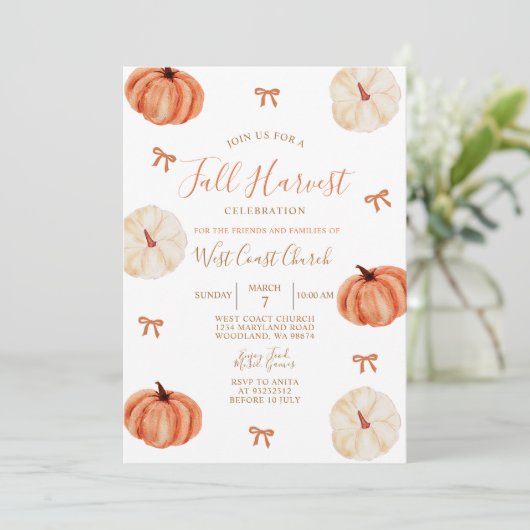Invitation Rustic Harvest Citrouille Party Automne Fest Commu (Debout devant)