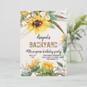 Invitation Rustic Lights Jardin Surprise fête d'anniversaire (Debout devant)