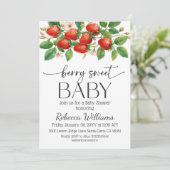 Invitation Rustic Market Strawberry Berry Sweet Baby Shower (Debout devant)