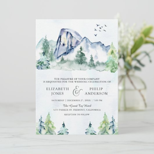Invitation Rustic Mountain Pine Trees Forêt QR Code Mariage (Debout devant)