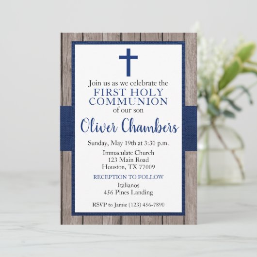 Invitation Rustic Navy & Wood Boy First Holy Communion (Debout devant)