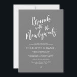 Invitation Rustic Post mariage, Brunch avec les jeunes mariés<br><div class="desc">Planifier un brunch avec les jeunes mariés le lendemain du mariage ? Invités Invitations avec ce "Brunch avec les jeunes mariés",  design rustique moderne gris foncé thème Post Mariage Brunch Invitation Card. Ajoutez votre bonheur après les détails de la fête du brunch. #TeeshaDerrick</div>