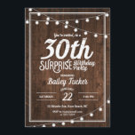 Invitation Rustic Surprise 30e anniversaire<br><div class="desc">Cette invitation rustique de 30e anniversaire surprise présente des lampes à cordes sur un arrière - plan en bois foncé. Cliquez sur le bouton customiser pour plus de flexibilité dans la modification du texte! Des variantes de ce design, des couleurs supplémentaires, ainsi que des produits de coordination sont disponibles dans...</div>