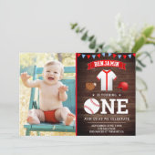 Invitation Rustic Wood Baseball Première fête d'anniversaire  (Debout devant)