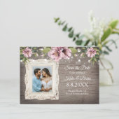 Invitation Rustic Wood Blush rose floral photo Enregistrer la (Debout devant)