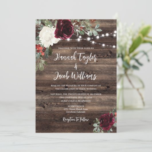 Invitation Rustic Wood Christmas QR Code Mariage (Debout devant)