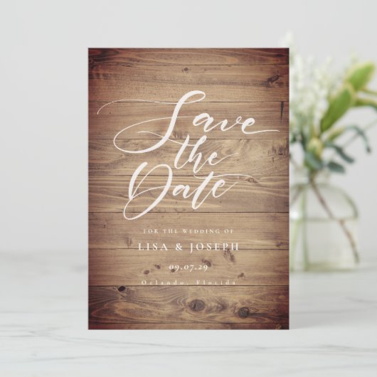 Invitation Rustic Wood Country Script Enregistrer la date (Debout devant)