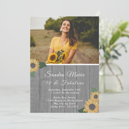 Invitation Rustique 50 et fabuleux | Sunflower Grey Anniversa (Debout devant)