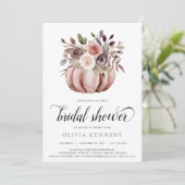 Invitation Rustique Automne Citrouille Fête des mariées rouil (Debout devant)