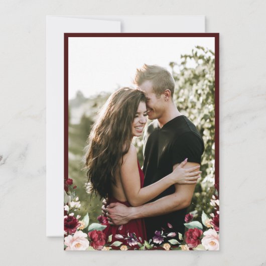 Invitation Rustique Bourgogne Floral Script Mariage photo (Dos)