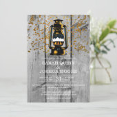 Invitation Rustique Patiné Mariage en bois de grange (Debout devant)