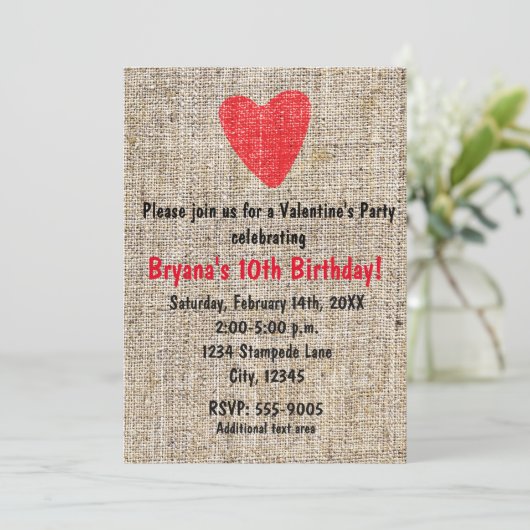 Invitation Rustique Rouge Timped Heart Burlap Valentine Party (Debout devant)