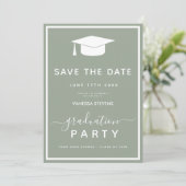 Invitation Sage Green Classic Graduation Enregistrer la date (Debout devant)